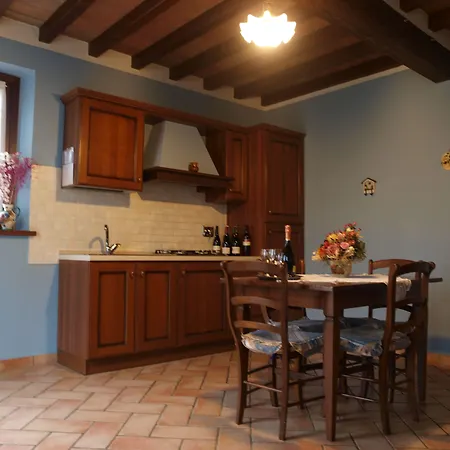 Il Brugnolo Feriegård