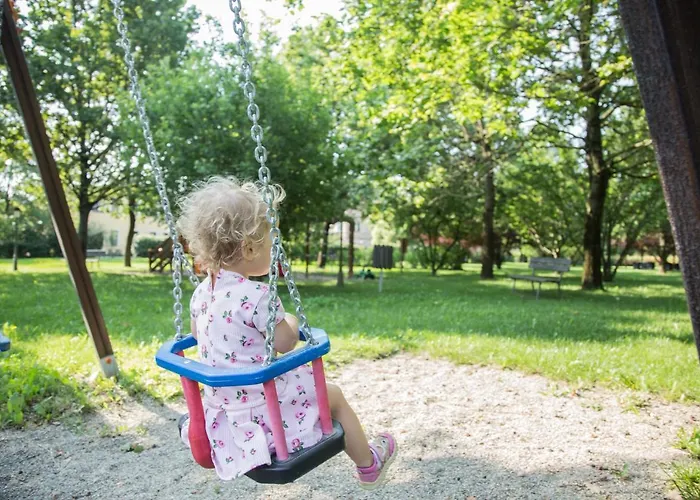 Il Brugnolo Feriegård